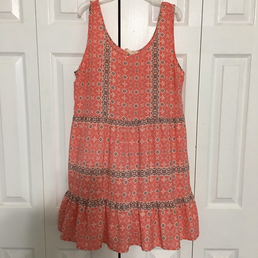 Sleeveless dress